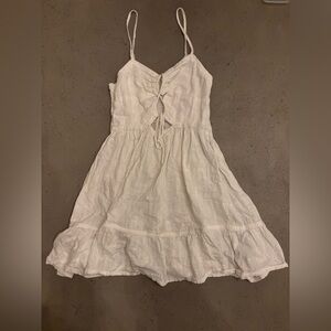 Size small Roxy white linen beachy flowy mini dress adjustable bust